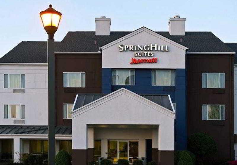 Springhill Suites By Marriott Лотон Экстерьер фото